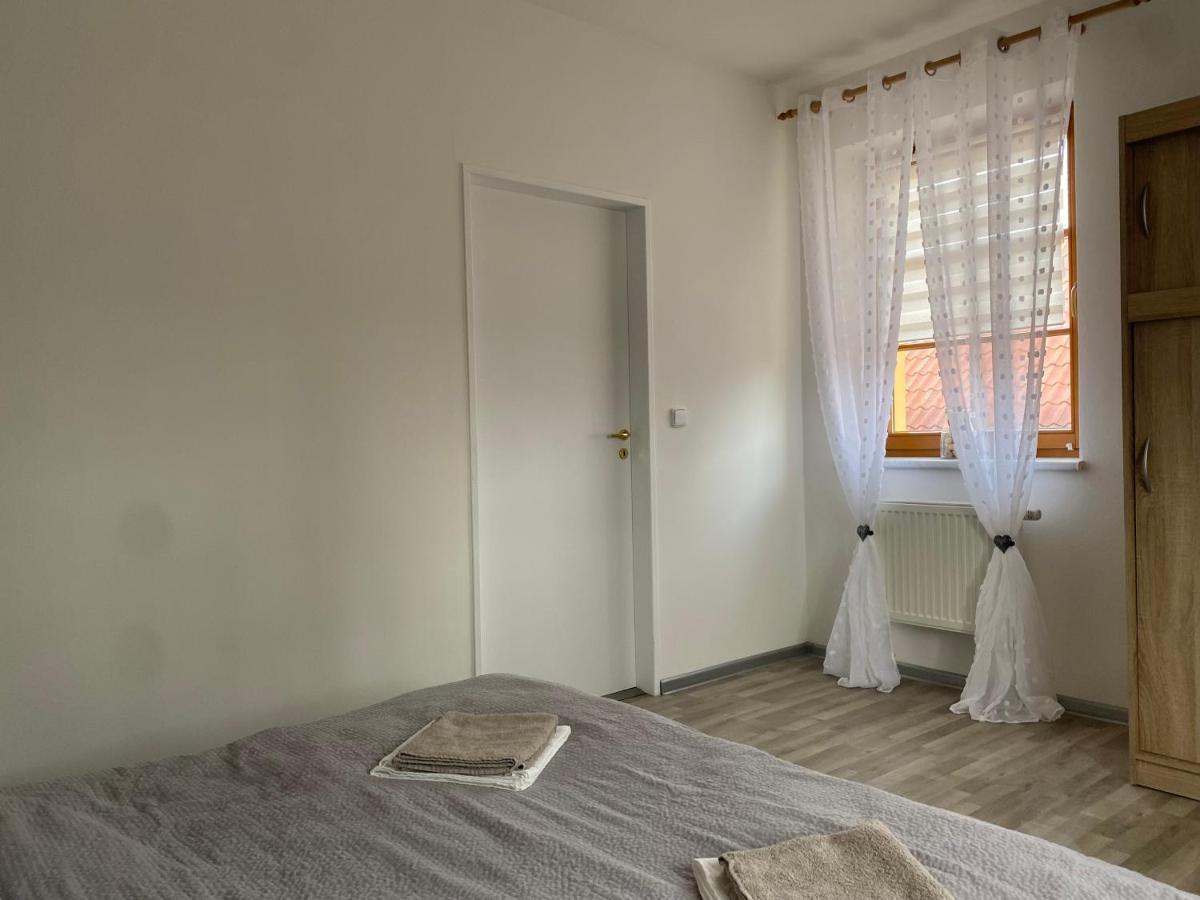 Apartmán Šimon Cheb Exterior foto